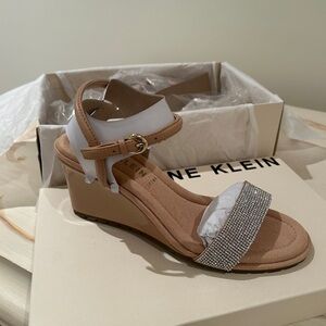 New Anne Klein nude wedge heels
